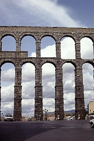 Image of aqueduct